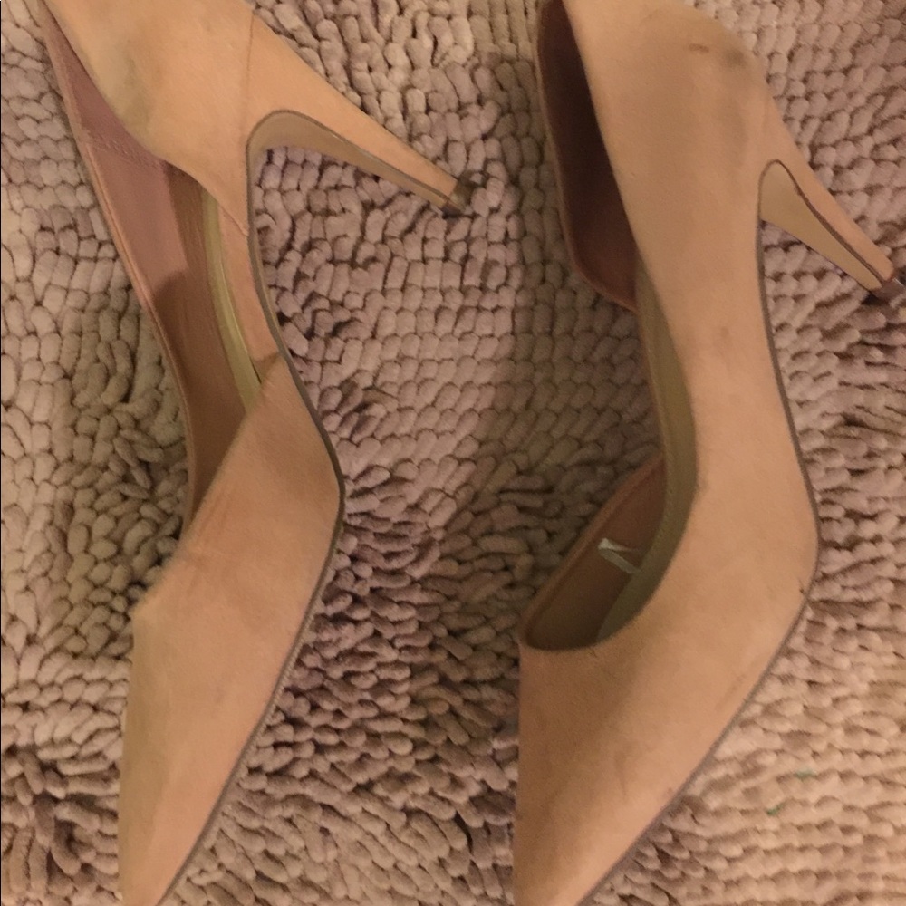 Pink Heels - Picture 3 of 6